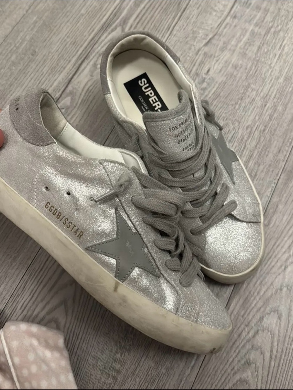 Golden Goose Silver Glitter Low-Top Sneakers with Gray Star